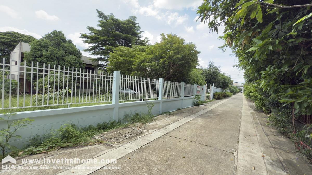 ขายที่ดินแถมบ้าน ซอยรามคำแหง143 เข้าซอยเพียงแค่200เมตรเท่านั้น ทำเลรถไฟฟ้าสายสีส้ม สถานี้สัมมากร พื้นที่ 273 ตรว. ขาย 80,000 บาท/ตรว. ใกล้จุดขึ้น-ลงวงแหวนรอบนอกตะวันออก
