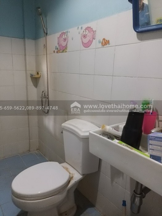 ขายทาวน์เฮ้าส์ ถ.แจ้งวัฒนะ-ปากเกร็ด 17 หมู่บ้านทรัพย์วัฒนะ พื้นที่ 18 ตรว. ใกล้รถไฟฟ้าสายสีชมพู-สถานีแจ้งวัฒนะ-ปากเกร็ด 28 และทางด่วน ราคาถูกมาก รีบเป็นเจ้าของด่วน!