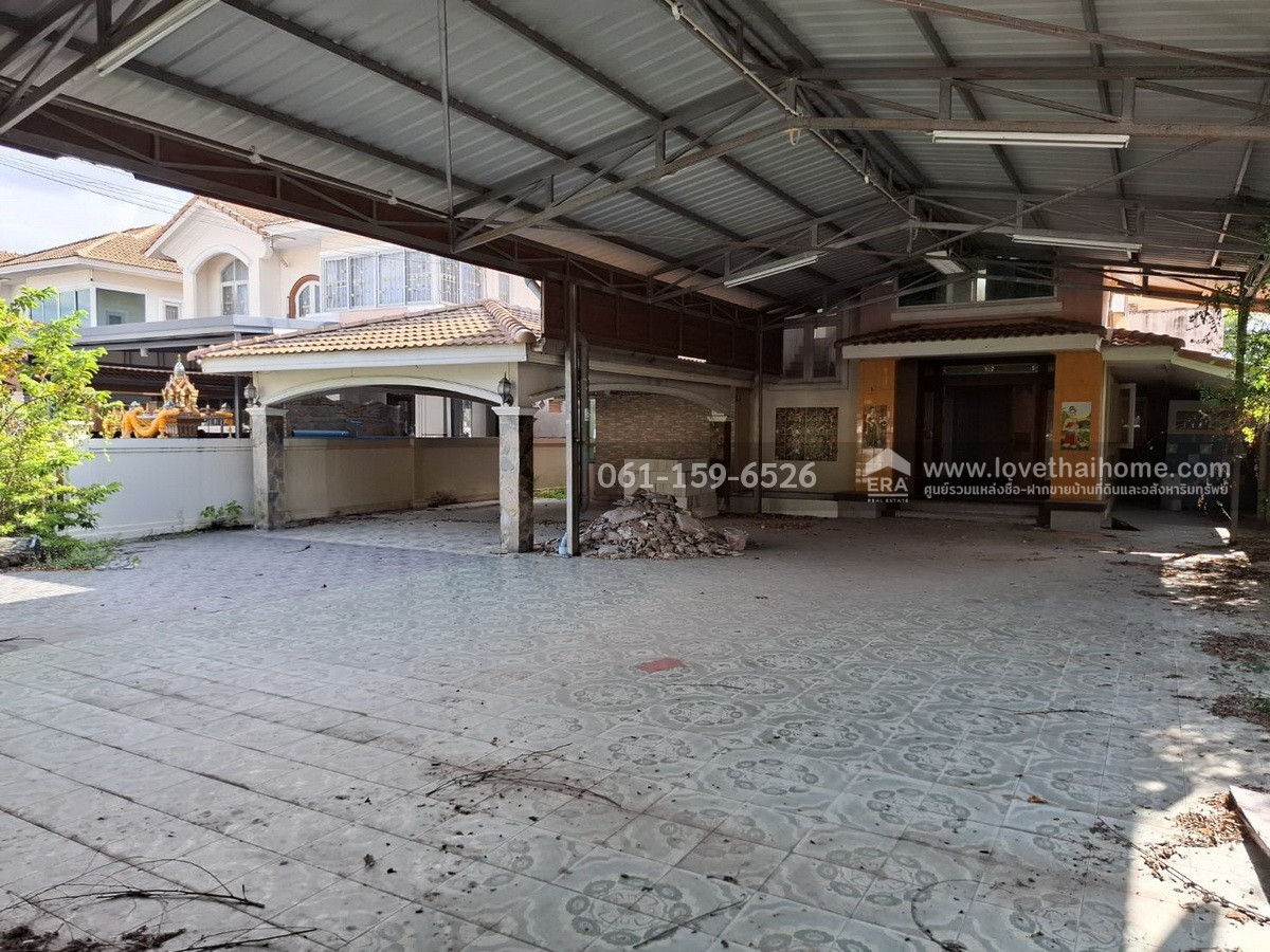 ขายบ้านภัสสร 12 รังสิต-คลองสาม แปลงริมใน 95.9 ตรว. คลองหลวง ปทุมธานี ตั้งอยู่โซนต้นของหมู่บ้าน เหมาะสำหรับครอบครัวขนาดใหญ่
