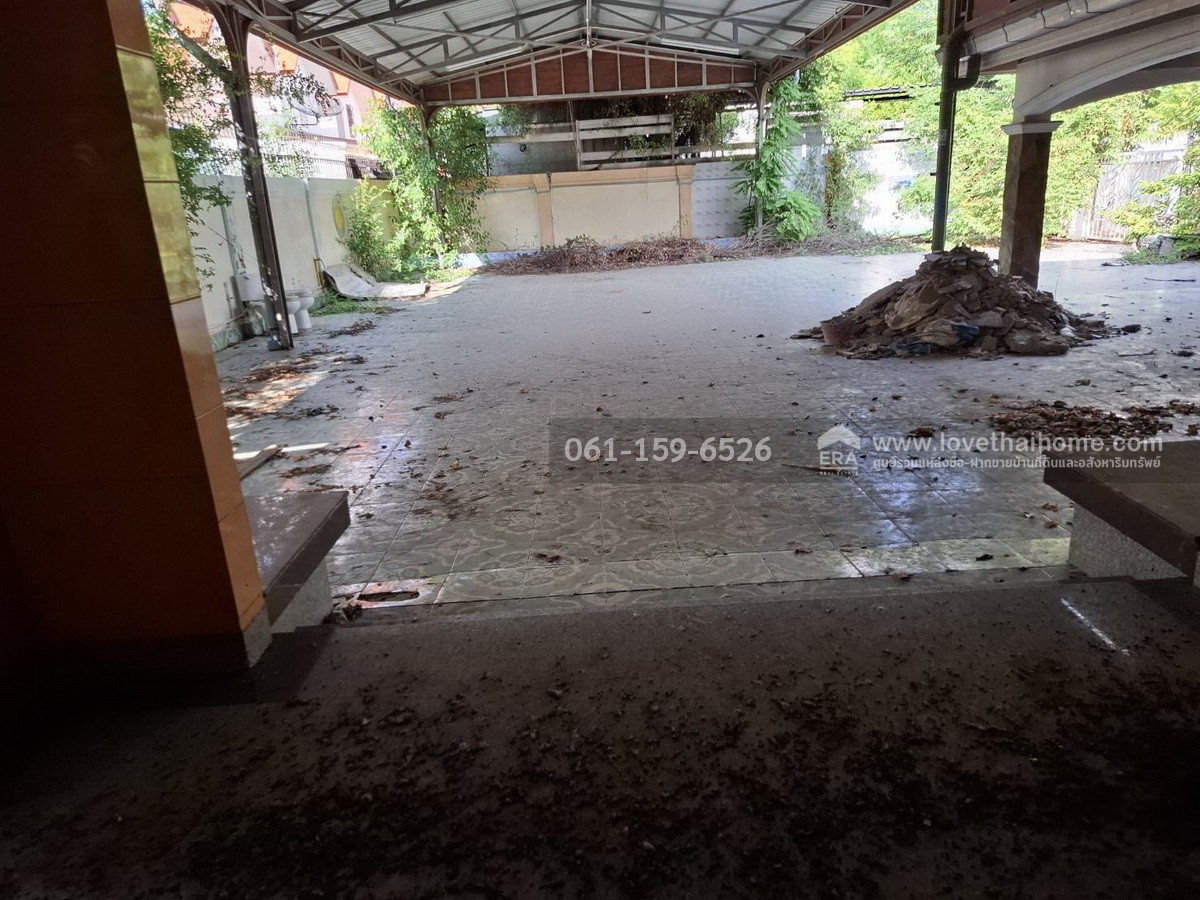 ขายบ้านภัสสร 12 รังสิต-คลองสาม แปลงริมใน 95.9 ตรว. คลองหลวง ปทุมธานี ตั้งอยู่โซนต้นของหมู่บ้าน เหมาะสำหรับครอบครัวขนาดใหญ่