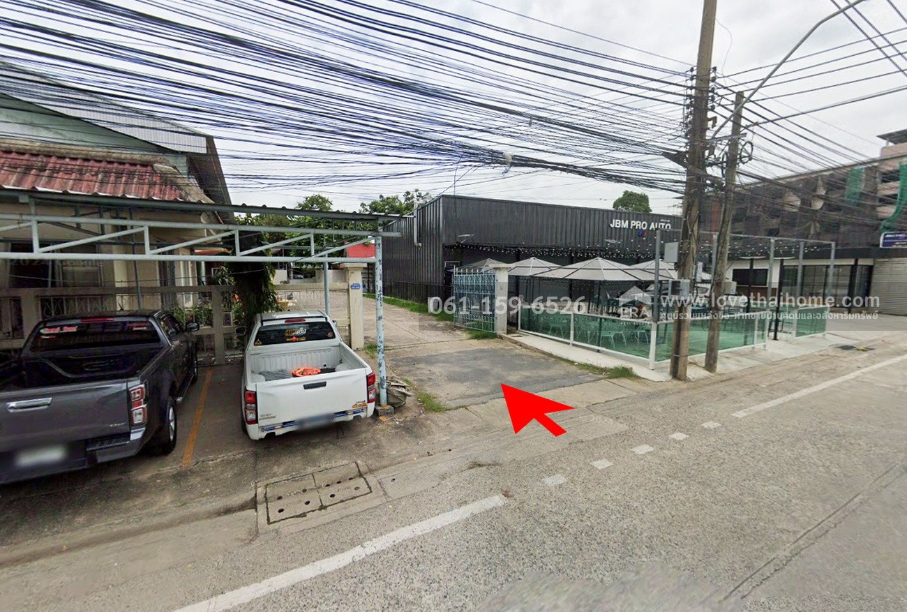 ให้เช่าโกดัง ซ.พัฒนาการ 30 ทำเลย่านสวนหลวง เข้าซอยเพียง 1.3 เมตร (ขวามือ) ขนาด 200 ตรม. เหมาะสำหรับทำเป็นที่เก็บสินค้า หรือทำเป็นสำงานได้