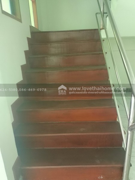 ขายทาวน์เฮ้าส์ 3 ชั้น ถนนรัตนาธิเบศร์ หมู่บ้านธัญธาร วิลเลจ พื้นที่ 21 ตรว. บ้านรีโนเวทใหม่ทั้งหลังสวยมาก พร้อมอยู่ โครงสร้างแข็งแรง