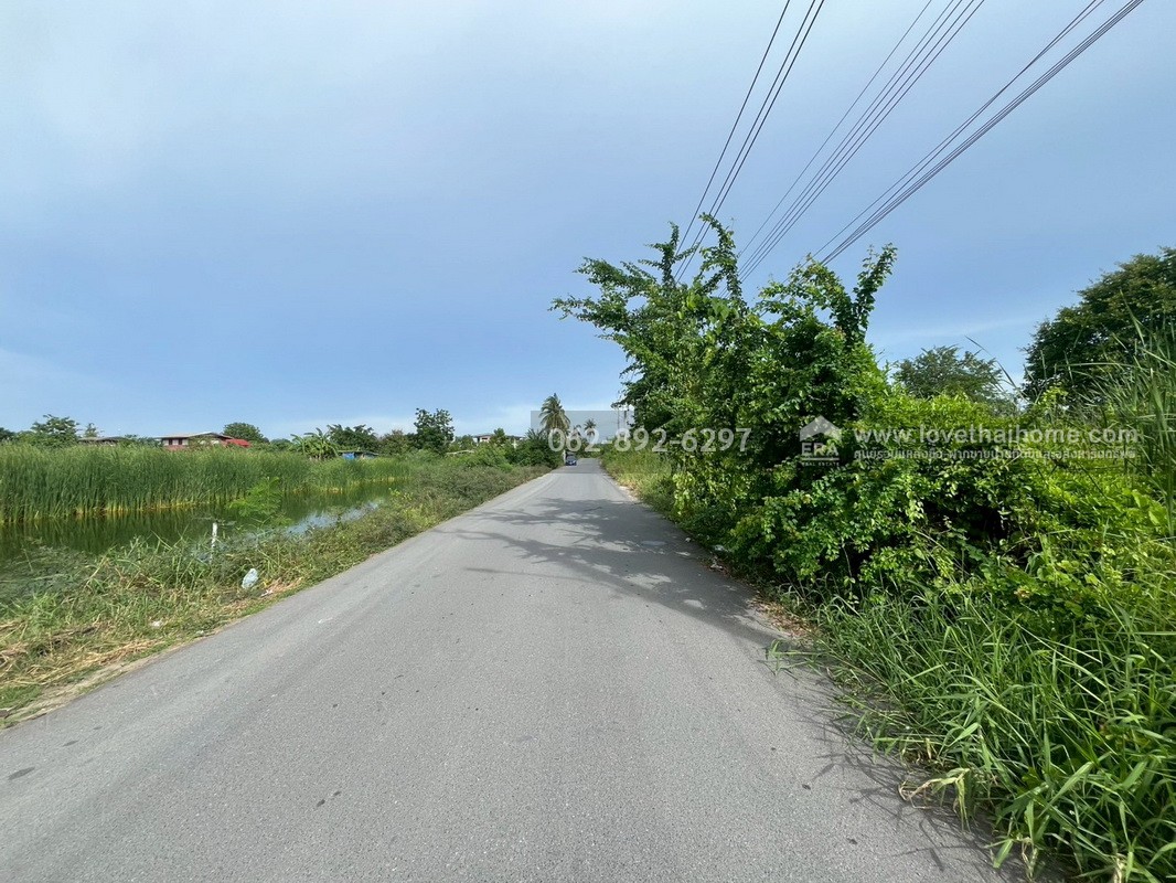 ขายที่ดิน แปลงสวย ซอยประชาอุทิศ76 บางขุนเทียน ขนาด 10 ไร่ ทำเลดี แปลงใหญ่ ติดถนนสาธารณะ ที่สวย ทำเลทอง สนใจโทร. 062-892-6297
