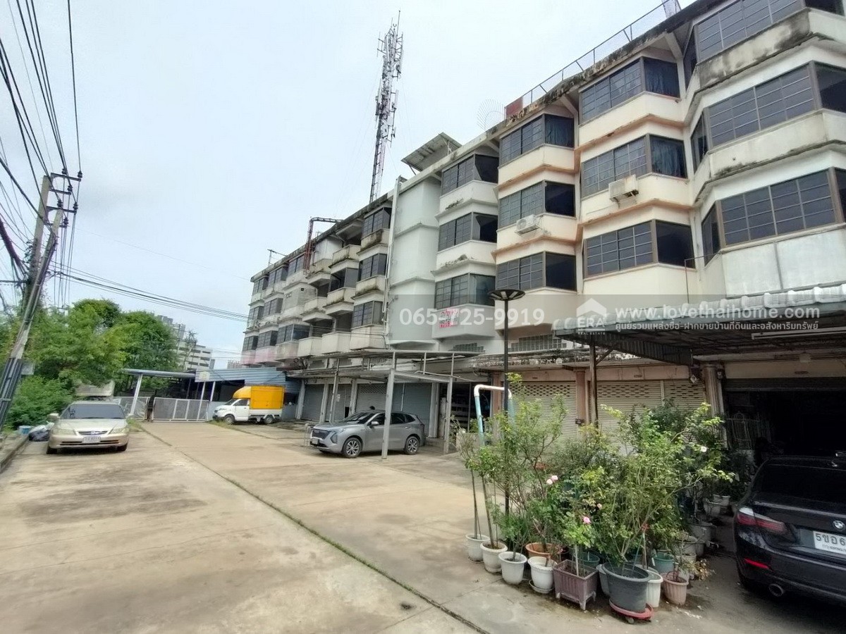 ขายตึกแถว ติดถนนรัตนาธิเบศร์ หมู่บ้านธัญธาร วิลเลจ-บางบัวทอง นนทบุรี ตึกพาณิชย์ 4.5 ชั้น 31 ตรว.(มีดาดฟ้า) ใกล้ รพ.เกษมราษฎร์ รัตนาธิเบศร์ ติดคลองบางแพรก ก่อนถึงซอยวัดไผ่เหลือง