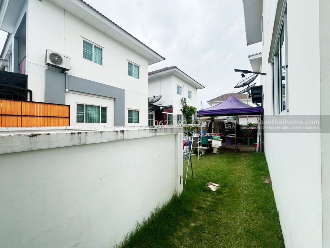 ขายบ้านแฝด 2 ชั้น หมู่บ้านแลนซีโอคริป เพชรเกษม81 ขนาด 39.2 ตรว. บ้านสวยพร้อมเข้าอยู่ ราคาถูกกว่าตลาด คุ้มสุดๆ บ้านดีๆแบบนี้หาไม่ได้ง่าย รีบติดต่อโทร.062-892-6297