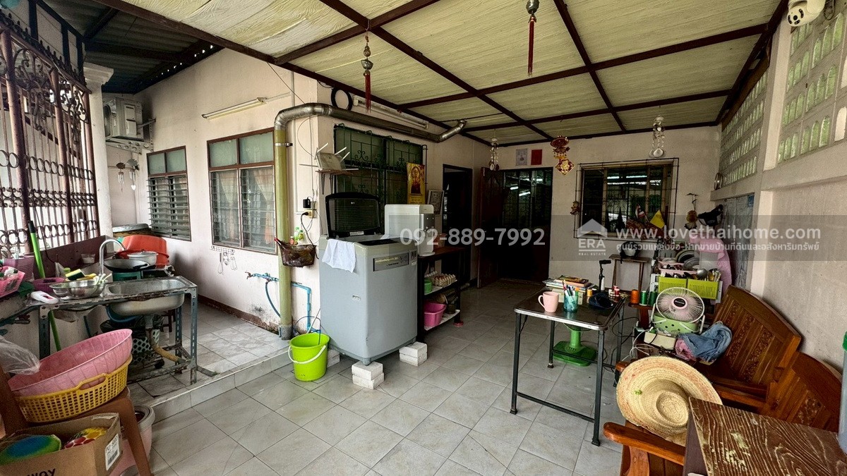 ขายบ้านแฝด ถนนพระราม2 ซอย69 แยก3 หมู่บ้านการเคหะธนบุรี พื้นที่ 34.9 ตรว. บ้านหลังมุม พร้อมอยู่ ใกล้โลตัส พระราม2