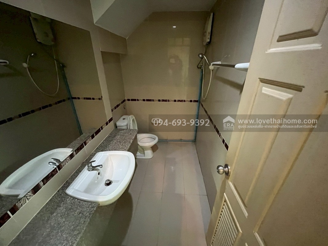 ขายทาวน์โฮม 3 ชั้น หมู่บ้านศุภาลัยวิลล์ พหลโยธิน52 เดินทางสะดวก ใกล้รถไฟฟ้า BTS สะพานใหม่ พื้นที่ 21.1 ตรว. ขายขาดทุน ราคาหลังนี้เหมาะสมสุดๆไม่มีอีกแล้ว ต่ำสุดในโครงการค่ะ ด่วนๆเลยค่ะ