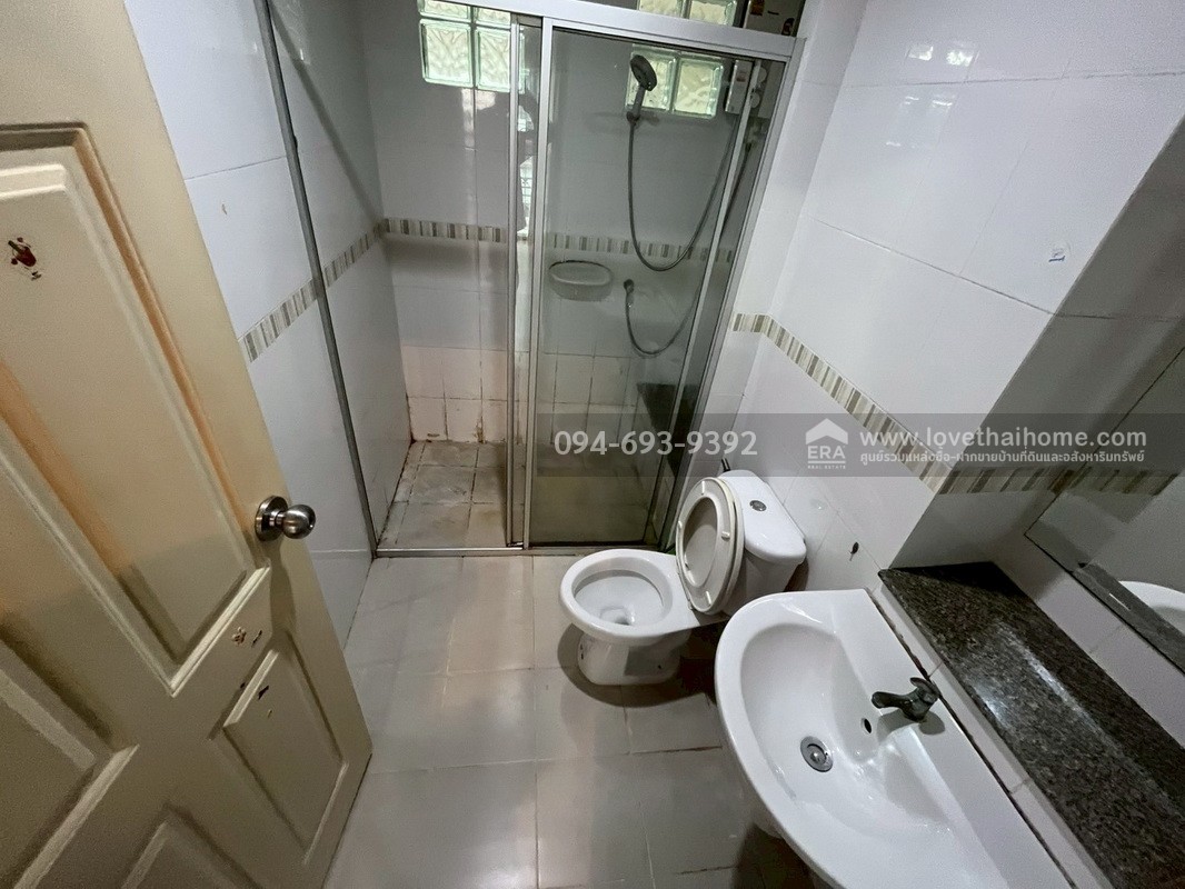 ขายทาวน์โฮม 3 ชั้น หมู่บ้านศุภาลัยวิลล์ พหลโยธิน52 เดินทางสะดวก ใกล้รถไฟฟ้า BTS สะพานใหม่ พื้นที่ 21.1 ตรว. ขายขาดทุน ราคาหลังนี้เหมาะสมสุดๆไม่มีอีกแล้ว ต่ำสุดในโครงการค่ะ ด่วนๆเลยค่ะ