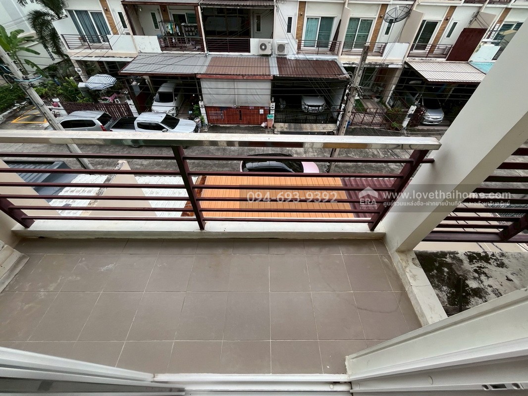 ขายทาวน์โฮม 3 ชั้น หมู่บ้านศุภาลัยวิลล์ พหลโยธิน52 เดินทางสะดวก ใกล้รถไฟฟ้า BTS สะพานใหม่ พื้นที่ 21.1 ตรว. ขายขาดทุน ราคาหลังนี้เหมาะสมสุดๆไม่มีอีกแล้ว ต่ำสุดในโครงการค่ะ ด่วนๆเลยค่ะ