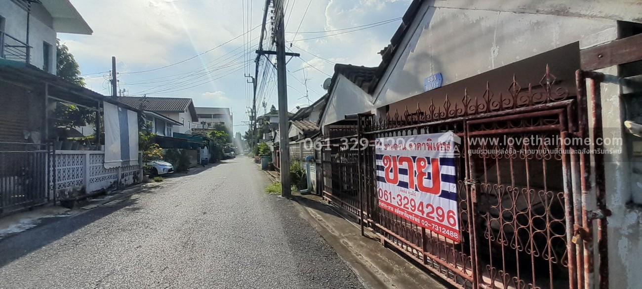 ขายบ้านเดี่ยว ลาดพร้าว 80 แยก 21 ใกล้เลียบด่วน-เหม่งจ๋าย ทำเลทอง 49 ตร.วา ใกล้ MRT ลาดพร้าว 71 พร้อมอยู่