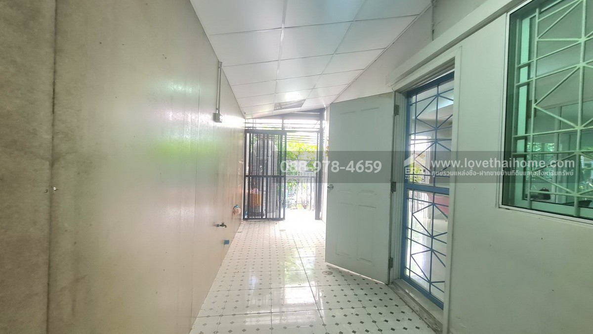 ขายทาวน์เฮ้าส์ 2 ชั้น หมู่บ้านพฤกษาวิลล์50 ซอยรามคำแหง167 (มิสทีน) หลังมุม พื้นที่ 25.4 ตรว. ใกล้รถไฟฟ้าสายสีส้ม สถานีราษฎร์พัฒนา ต่อเติมเต็มพื้นที่ แถมแอร์ 4 เครื่อง พร้อมอยู่