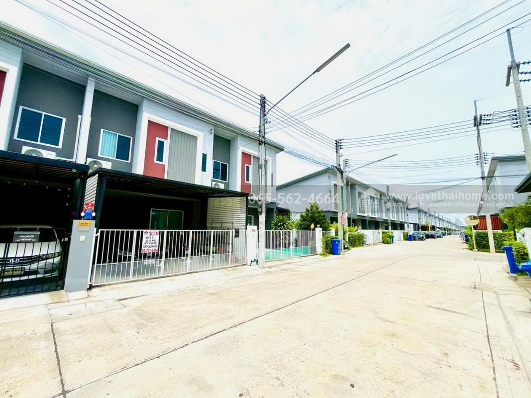 ขายทาวน์เฮ้าส์ 2 ชั้น บ้านฟ้ากรีนพาร์ค ธาม ลำลูกกา-คลอง7 ปทุมธานี พื้นที่ 18.6 ตรว. บ้านใหม่ ราคาต่อรองได้