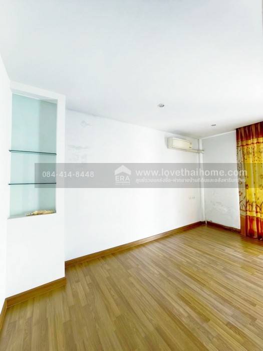 ขายทาวน์โฮม 3 ชั้น หมู่บ้านศิรินโฮม ลาดพร้าว 101 หลังมุม 28.1 ตร.วา ใกล้รถไฟฟ้าสายสีเหลือง-สถานีลาดพร้าว 101 ราคาถูก เข้าออกได้หลายทาง ซ.ลาดพร้าว 87, ถ.เลียบทางด่วนรามอินทรา