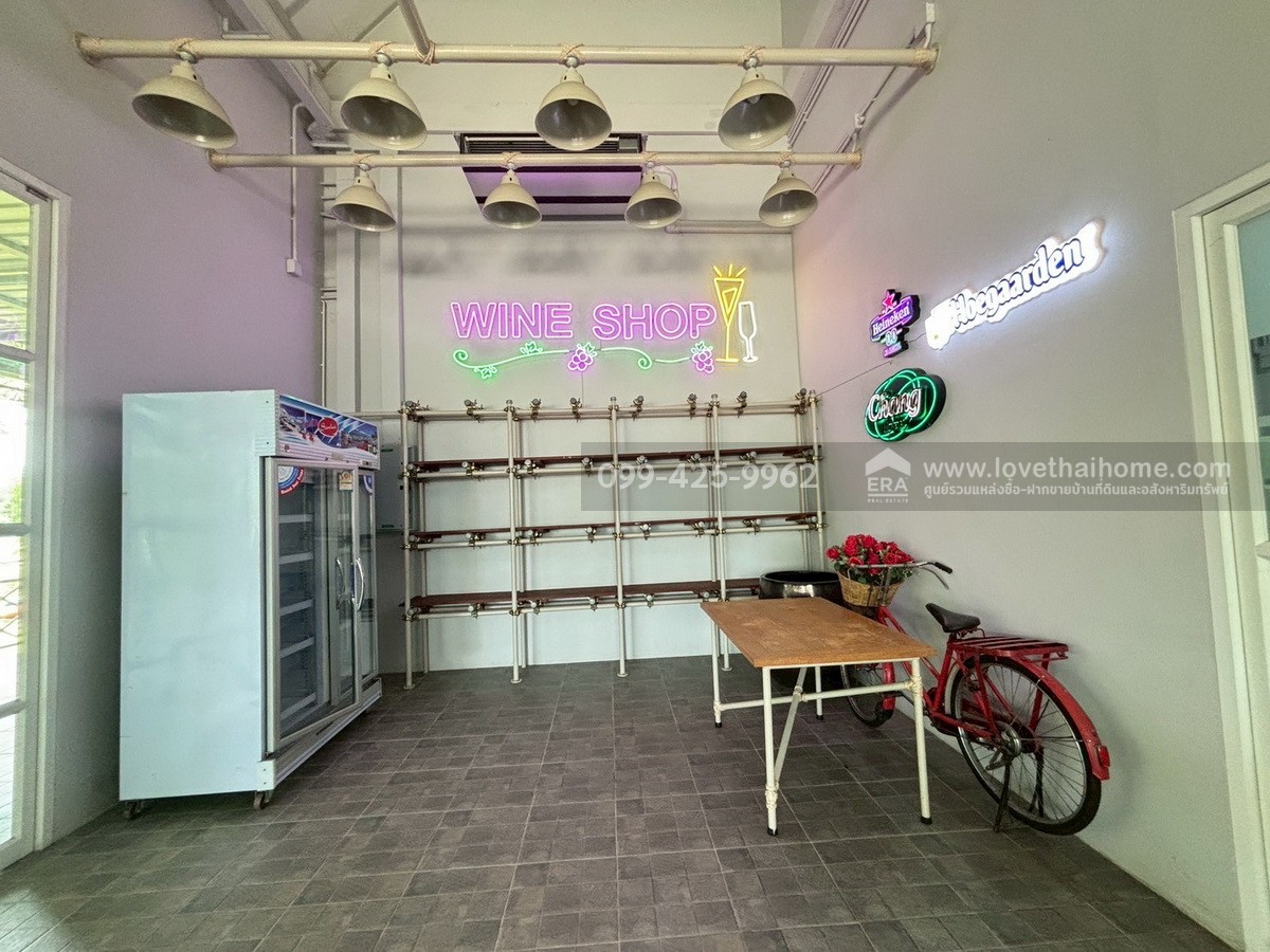 เซ้งและให้เช่ากิจการร้านอาหาร ต.เจดีย์หัก อ.เมือง จ.ราชบุรี บนพื้นที่เกือบ 3 ไร่ ทำเลทองใจกลางเมือง พร้อมดำเนินกิจการทันที