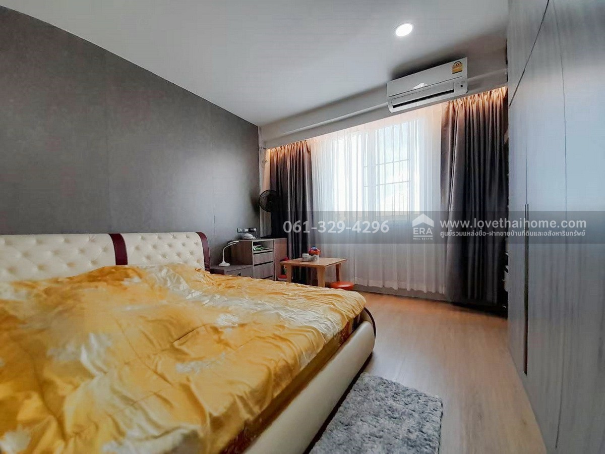 ขายอาคารพาณิชย์ หมู่บ้านเดอะเนเจอร์ซิตี้ เพชรเกษม 69 หนองแขม พื้นที่ 16.6 ตร.วา สภาพนางฟ้า บิ้วอินใหม่ทั้งหลัง