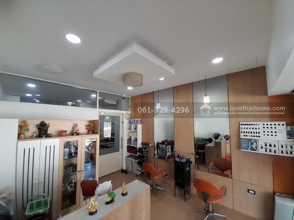 ขายอาคารพาณิชย์ หมู่บ้านเดอะเนเจอร์ซิตี้ เพชรเกษม 69 หนองแขม พื้นที่ 16.6 ตร.วา สภาพนางฟ้า บิ้วอินใหม่ทั้งหลัง