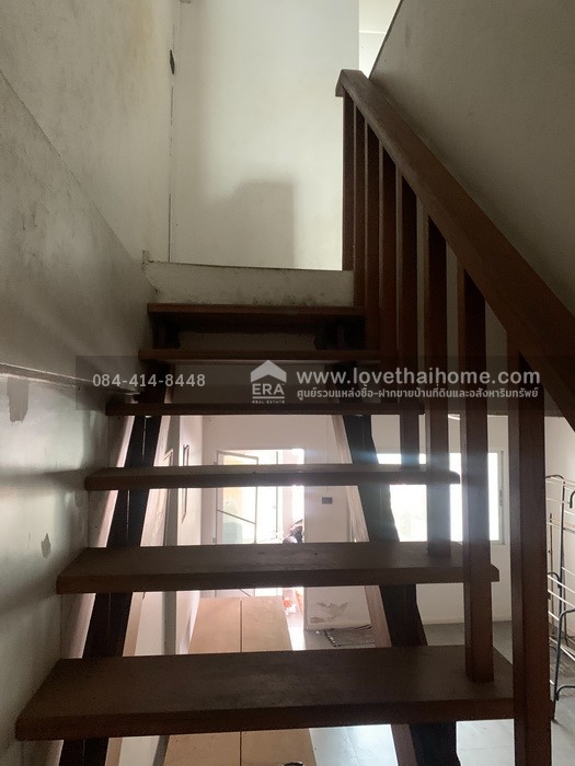 ขายทาวน์เฮ้าส์ หมู่บ้านพิมพ์ทอง ซ.ลาดพร้าว 101 พื้นที่ 16 ตร.วา ทำเลดี ใกล้รถไฟฟ้าสายสีเหลือง-สถานีลาดพร้าว 101 ราคาถูกสุดในโครงการ