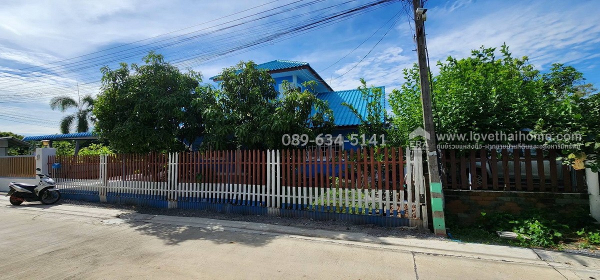 ขายบ้านเดี่ยว ต.หน้าไม้ อ.ลาดหลุมแก้ว จ.ปทุมธานี เนื้อที่ 120 ตรว. บ้านราคาถูก ทำเลดี หลังหัวมุม ขายเพียง 2.8 ล้านราคานี้หาไม่ได้แล้ว ใกล้รถไฟฟ้าสายสีม่วง 15 นาที ใกล้เซ็นทรัลเวสต์เกต