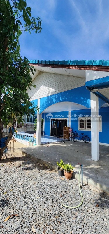 ขายบ้านเดี่ยว ต.หน้าไม้ อ.ลาดหลุมแก้ว จ.ปทุมธานี เนื้อที่ 120 ตรว. บ้านราคาถูก ทำเลดี หลังหัวมุม ขายเพียง 2.8 ล้านราคานี้หาไม่ได้แล้ว ใกล้รถไฟฟ้าสายสีม่วง 15 นาที ใกล้เซ็นทรัลเวสต์เกต