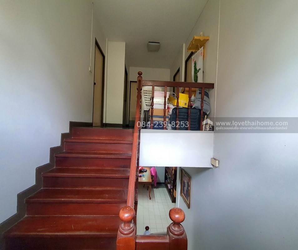 ขายบ้านเดี่ยว หมู่บ้านแสงชัยนิเวศน์ ปทุมธานี พื้นที่ 100 ตรว. ใกล้ รพ.ปทุมธานี,บิ๊กซี ปทุมธานี และโลตัสปทุมธานี