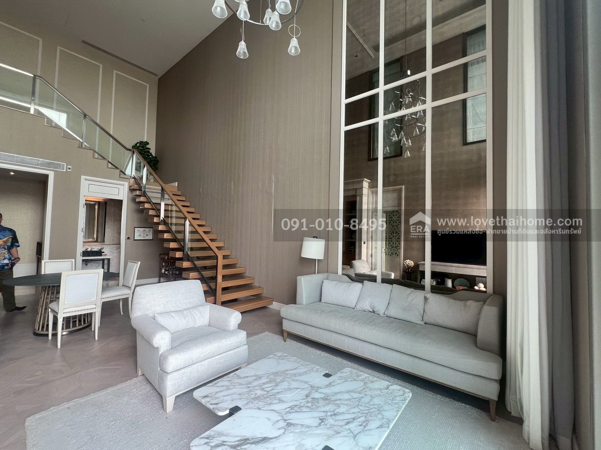 ขาย Penthouse สุดหรู The Residences at Mandarin Oriental Bangkok ( ICONSIAM ) วิวโค้งแม่น้ำเจ้าพระยา  พื้นที่ใช้สอย 163.41 ตร.ม. ชั้น 25–26 (วิวพาโนรามา) พร้อมเฟอร์นิเจอร์ใหม่เอี่ยมครบครัน พร้อมเข้าอยู่ทันที