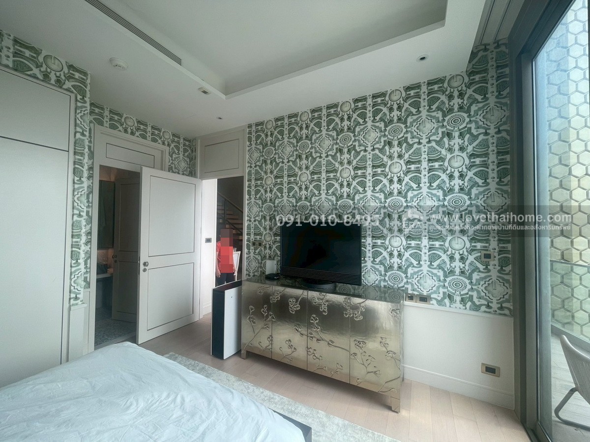 ขาย Penthouse สุดหรู The Residences at Mandarin Oriental Bangkok ( ICONSIAM ) วิวโค้งแม่น้ำเจ้าพระยา  พื้นที่ใช้สอย 163.41 ตร.ม. ชั้น 25–26 (วิวพาโนรามา) พร้อมเฟอร์นิเจอร์ใหม่เอี่ยมครบครัน พร้อมเข้าอยู่ทันที