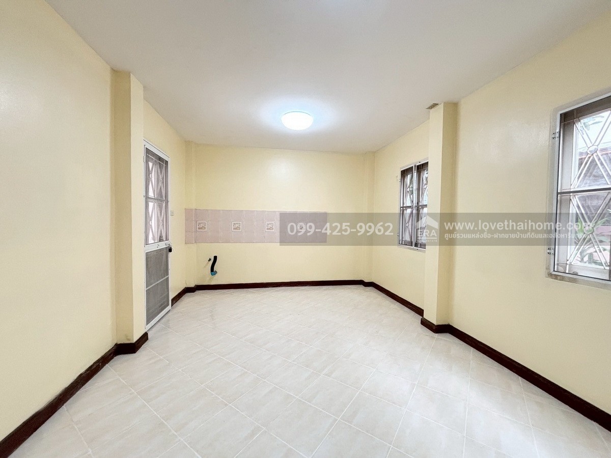 ขายบ้านเดี่ยว หมู่บ้านนวสิน ซ.โพธิ์แก้ว 3 ย่านลาดพร้าว-บางกะปิ 75.1 ตร.วา ใกล้ MRT ลาดพร้าว 101 เข้า-ออกได้ทั้ง ถ.ลาดพร้าว และเลียบทางด่วนรามอินทรา-อาจณรงค์   ขายบ้านเดี่ยว หมู่บ้านนวสิน ซ.โพธิ์แก้ว 3 ย่านลาดพร้าว-บางกะปิ 75.1 ตร.วา ใกล้ MRT ลาดพร้าว 101 เข้า-ออกได้ทั้ง ถ.ลาดพร้าว และเลียบทางด่วนรามอินทรา-อาจณรงค์