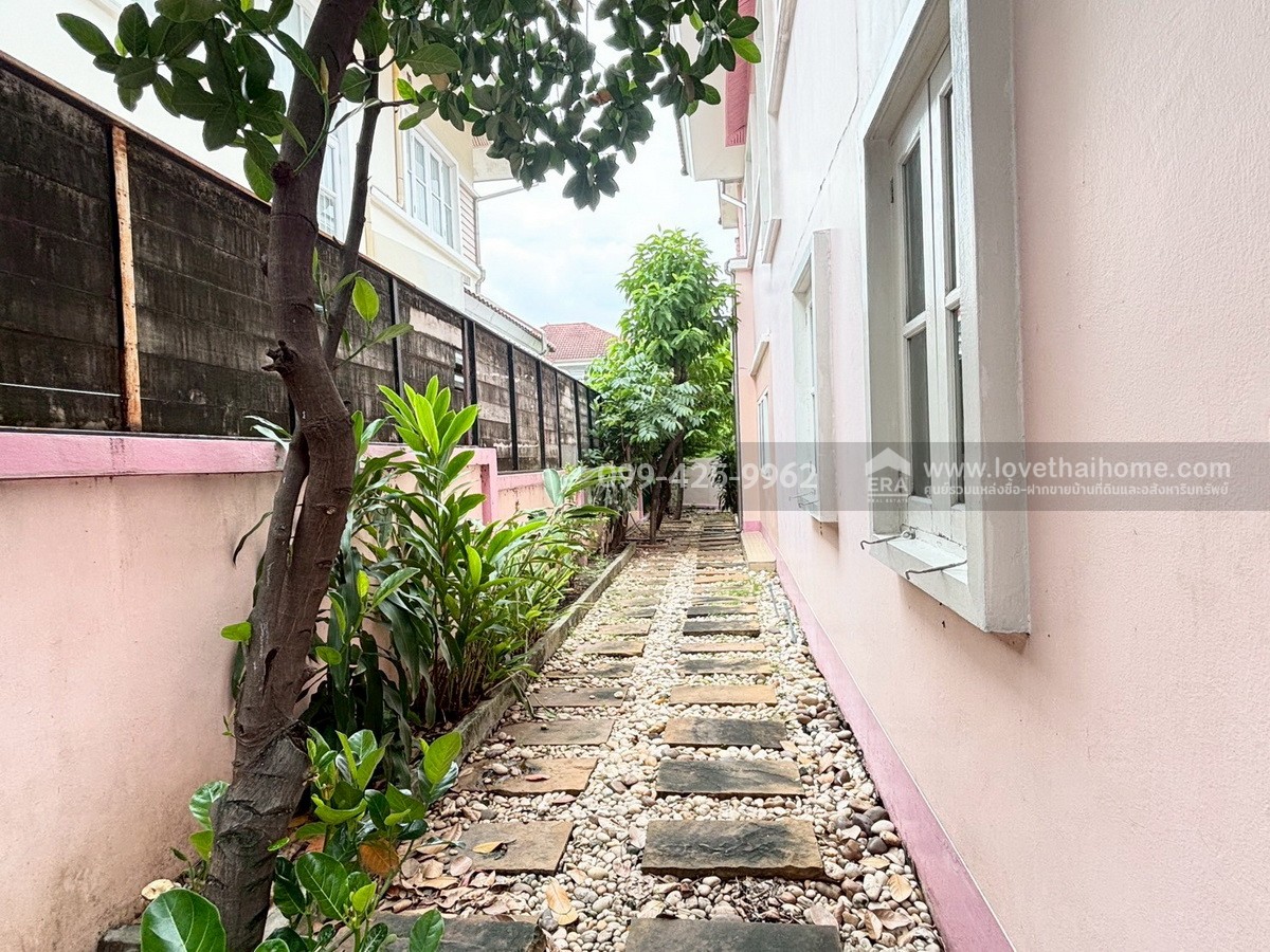 ขายบ้านเดี่ยว หมู่บ้านนวสิน ซ.โพธิ์แก้ว 3 ย่านลาดพร้าว-บางกะปิ 75.1 ตร.วา ใกล้ MRT ลาดพร้าว 101 เข้า-ออกได้ทั้ง ถ.ลาดพร้าว และเลียบทางด่วนรามอินทรา-อาจณรงค์   ขายบ้านเดี่ยว หมู่บ้านนวสิน ซ.โพธิ์แก้ว 3 ย่านลาดพร้าว-บางกะปิ 75.1 ตร.วา ใกล้ MRT ลาดพร้าว 101 เข้า-ออกได้ทั้ง ถ.ลาดพร้าว และเลียบทางด่วนรามอินทรา-อาจณรงค์