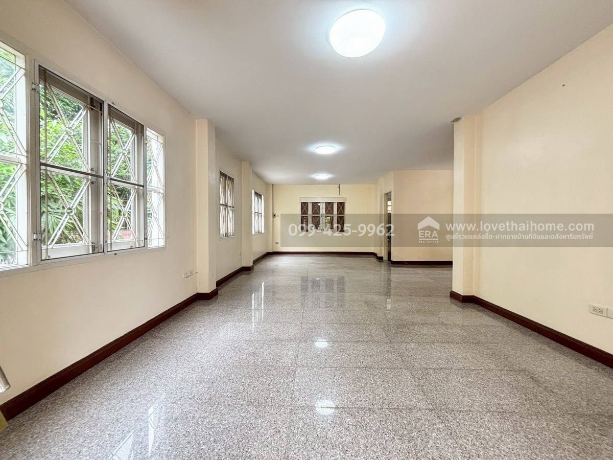 ขายบ้านเดี่ยว หมู่บ้านนวสิน ซ.โพธิ์แก้ว 3 ย่านลาดพร้าว-บางกะปิ 75.1 ตร.วา ใกล้ MRT ลาดพร้าว 101 เข้า-ออกได้ทั้ง ถ.ลาดพร้าว และเลียบทางด่วนรามอินทรา-อาจณรงค์   ขายบ้านเดี่ยว หมู่บ้านนวสิน ซ.โพธิ์แก้ว 3 ย่านลาดพร้าว-บางกะปิ 75.1 ตร.วา ใกล้ MRT ลาดพร้าว 101 เข้า-ออกได้ทั้ง ถ.ลาดพร้าว และเลียบทางด่วนรามอินทรา-อาจณรงค์