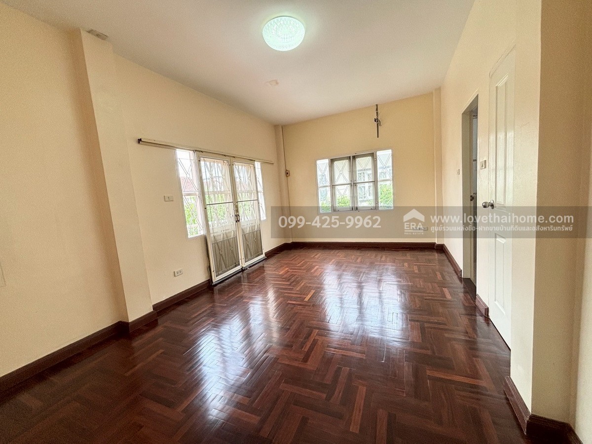 ขายบ้านเดี่ยว หมู่บ้านนวสิน ซ.โพธิ์แก้ว 3 ย่านลาดพร้าว-บางกะปิ 75.1 ตร.วา ใกล้ MRT ลาดพร้าว 101 เข้า-ออกได้ทั้ง ถ.ลาดพร้าว และเลียบทางด่วนรามอินทรา-อาจณรงค์   ขายบ้านเดี่ยว หมู่บ้านนวสิน ซ.โพธิ์แก้ว 3 ย่านลาดพร้าว-บางกะปิ 75.1 ตร.วา ใกล้ MRT ลาดพร้าว 101 เข้า-ออกได้ทั้ง ถ.ลาดพร้าว และเลียบทางด่วนรามอินทรา-อาจณรงค์