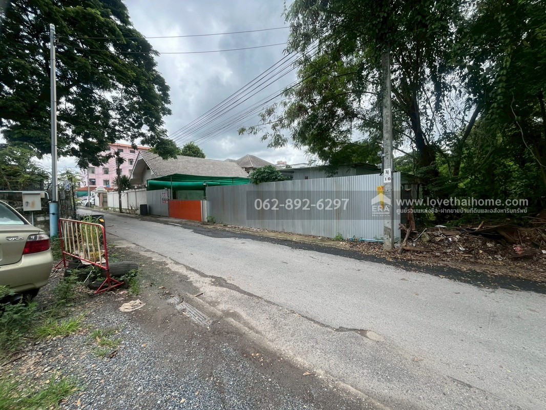 ขายที่ดิน รามอินทรา77 แยก6 พื้นที่สวย 181 ตารางวา ถมเรียบร้อย ราคาเพียง 32,597 บาท/ตรว. คุ้มค่าที่สุดในทำเล รีบตัดสินใจก่อนพลาดโอกาสทอง ใกล้รถไฟฟ้าสายสีชมพู ด่วน!!