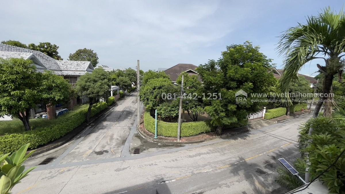 ขายบ้านเดี่ยว2ชั้นหมู่บ้านโนเบิลวานา ซอยบรมราชชนนี74/1 พื้นที่64.6ตรว. ขาย7.5ล้าน บ้านสภาพดีพร้อมเข้าอยู่ได้เลย ถ้าเห็นต้องชอบ ราคาต่อรองได้ค่ะ