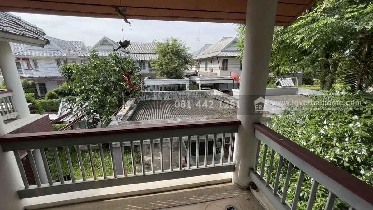 ขายบ้านเดี่ยว2ชั้นหมู่บ้านโนเบิลวานา ซอยบรมราชชนนี74/1 พื้นที่64.6ตรว. ขาย7.5ล้าน บ้านสภาพดีพร้อมเข้าอยู่ได้เลย ถ้าเห็นต้องชอบ ราคาต่อรองได้ค่ะ