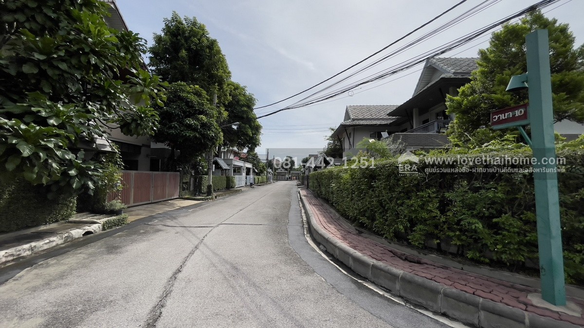 ขายบ้านเดี่ยว2ชั้นหมู่บ้านโนเบิลวานา ซอยบรมราชชนนี74/1 พื้นที่64.6ตรว. ขาย7.5ล้าน บ้านสภาพดีพร้อมเข้าอยู่ได้เลย ถ้าเห็นต้องชอบ ราคาต่อรองได้ค่ะ