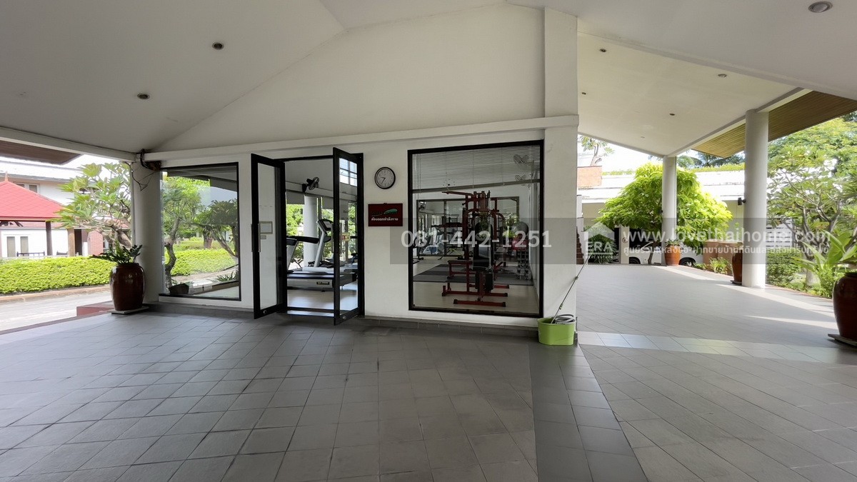 ขายบ้านเดี่ยว2ชั้นหมู่บ้านโนเบิลวานา ซอยบรมราชชนนี74/1 พื้นที่64.6ตรว. ขาย7.5ล้าน บ้านสภาพดีพร้อมเข้าอยู่ได้เลย ถ้าเห็นต้องชอบ ราคาต่อรองได้ค่ะ