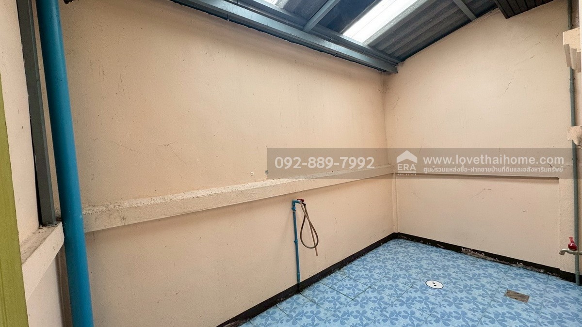 ขายทาวน์เฮ้าส์ หมู่บ้านคันทรี พาร์ค14 สามโคก ถนนปทุมธานี-สามโคก พื้นที่ 17 ตรว. ราคาถูกที่สุดในโครงการ พร้อมอยู่