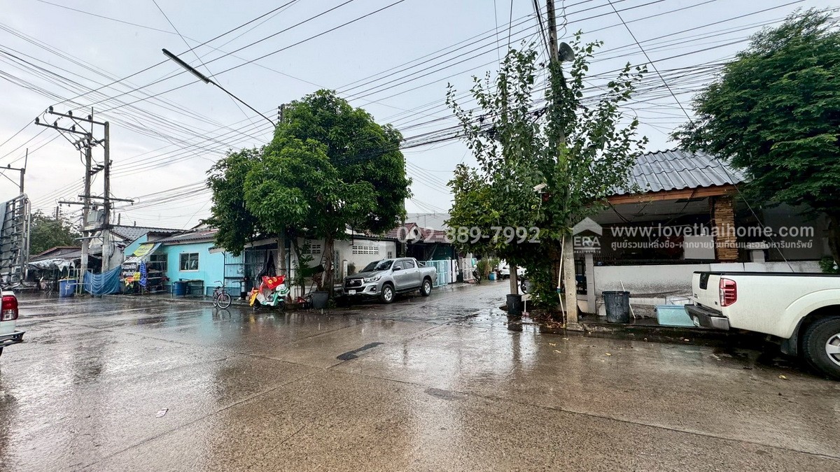 ขายทาวน์เฮ้าส์ หมู่บ้านคันทรี พาร์ค14 สามโคก ถนนปทุมธานี-สามโคก พื้นที่ 17 ตรว. ราคาถูกที่สุดในโครงการ พร้อมอยู่