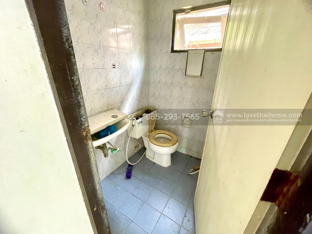 ขายบ้านเดี่ยว 2 ชั้น หมู่บ้านเค.ซี.การ์เด้นโฮม7 ซอยนิมิตใหม่40 พื้นที่ 122 ตรว. บ้านไม่เคยเข้าอยู่ ขายเพียงแค่3.29ล้านเท่านั้น พื้นที่ใหญ่ขนาดนี้ แต่ราคาแค่3ล้านต้นๆ หาไม่ได้อีกแล้ว