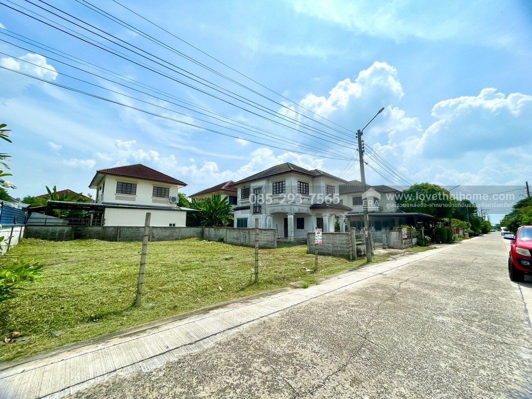 ขายบ้านเดี่ยว 2 ชั้น หมู่บ้านเค.ซี.การ์เด้นโฮม7 ซอยนิมิตใหม่40 พื้นที่ 122 ตรว. บ้านไม่เคยเข้าอยู่ ขายเพียงแค่3.29ล้านเท่านั้น พื้นที่ใหญ่ขนาดนี้ แต่ราคาแค่3ล้านต้นๆ หาไม่ได้อีกแล้ว