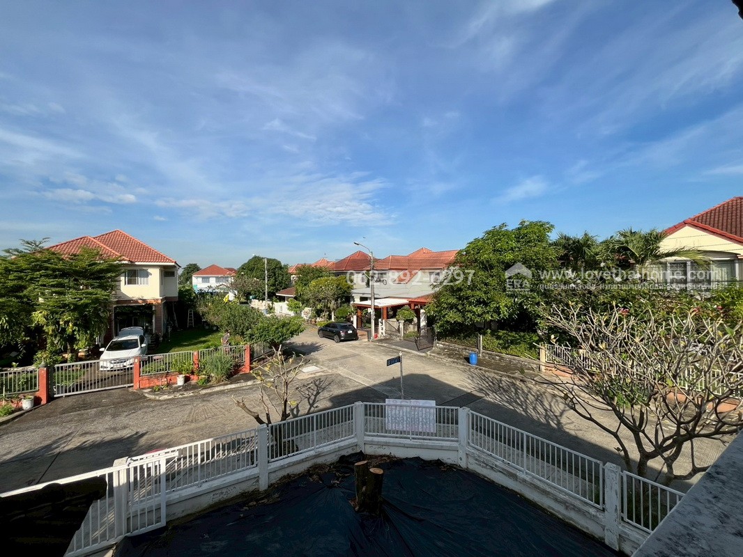 ขายบ้านเดี่ยว 2 ชั้น หมู่บ้านสัมมากร นิมิตรใหม่34 ขนาด 66 ตรว. บ้านสวย หลังมุม ทำเลดี ราคาโดนใจ สนใจโทร.062-892-6297