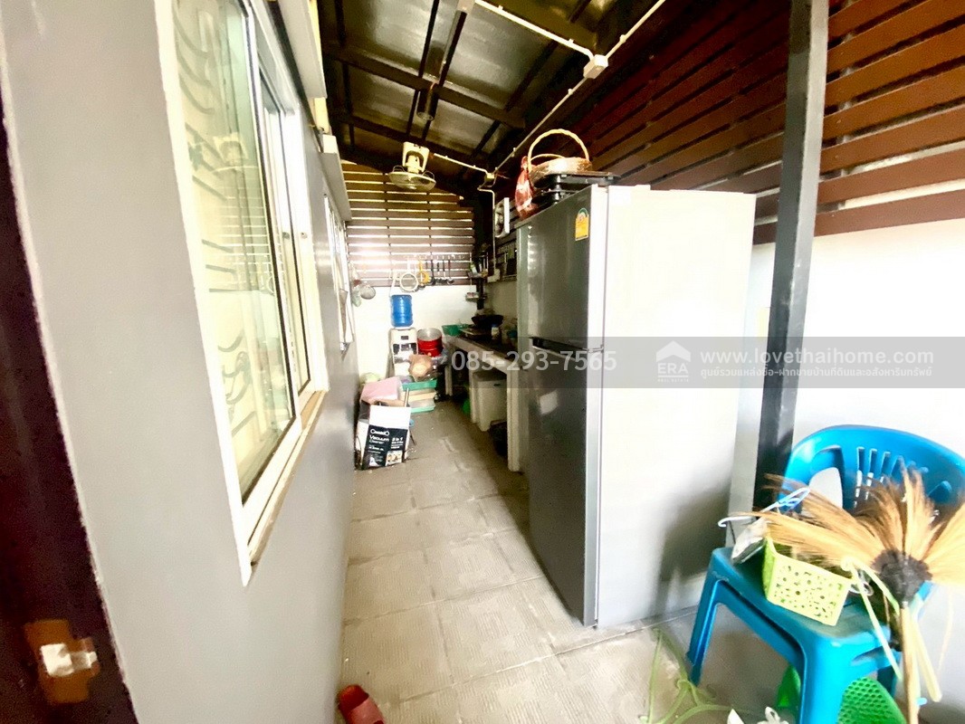 ขายบ้านแฝด 2 ชั้น หมู่บ้านอิมพีเรียล ลากูนา บางบัวทอง ถนนบางกรวย-ไทรน้อย หลังริม พื้นที่ 35 ตรว. พร้อมเข้าอยู่ ขายถูกสุดๆ