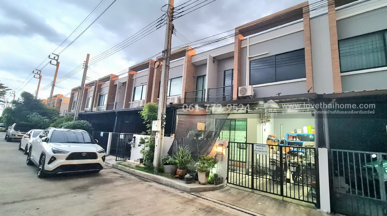 ขายทาวน์เฮ้าส์ หมู่บ้านเปี่ยมสุข SGATE แจ้งวัฒนะ–กาญจนาภิเษก ถ.345 บ้าน 2 ชั้น 19.8 ตร.วา ใกล้ตลาดสมบัติบุรี และทางแยกต่างระดับบางบัวทอง