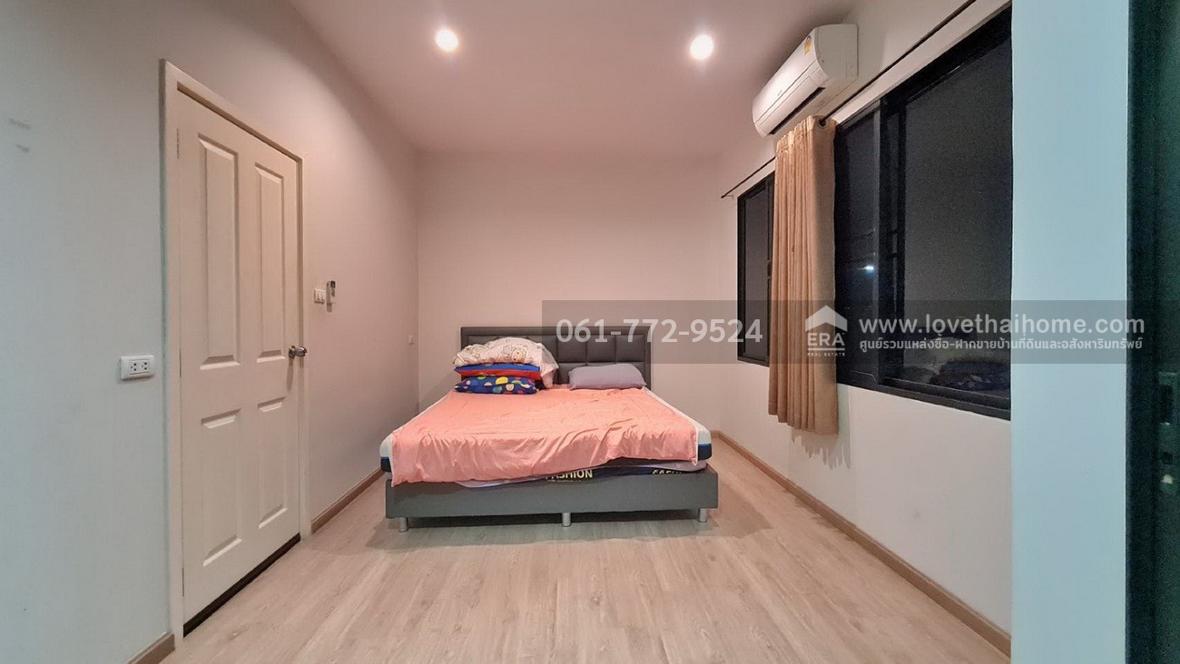 ขายทาวน์เฮ้าส์ หมู่บ้านเปี่ยมสุข SGATE แจ้งวัฒนะ–กาญจนาภิเษก ถ.345 บ้าน 2 ชั้น 19.8 ตร.วา ใกล้ตลาดสมบัติบุรี และทางแยกต่างระดับบางบัวทอง