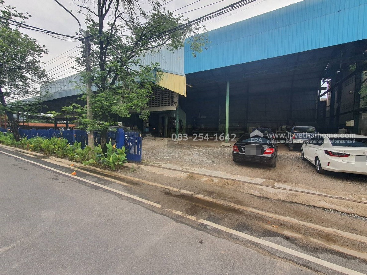 ขายที่ดินพร้อมโกดังและโรงงาน ในนิคมบางพลี สมุทรปราการ ซ.ไทยประกัน 1/8 ถ.เทพารักษ์ ขนาด 400 ตร.วา ทำเลดี การคมนาคมสะดวก ใกล้ถนนหลัก