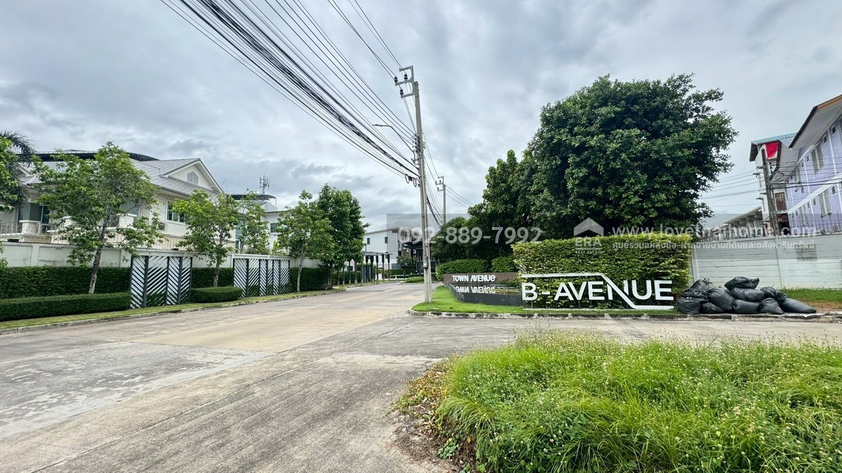 ขายทาวน์โฮม 3 ชั้น หมู่บ้านทาวน์อเวนิว โคโคส พระราม2 ซอย50 พื้นที่ 22.5 ตรว. ราคาถูกมาก ใกล้เซ็นทรัล พระราม2