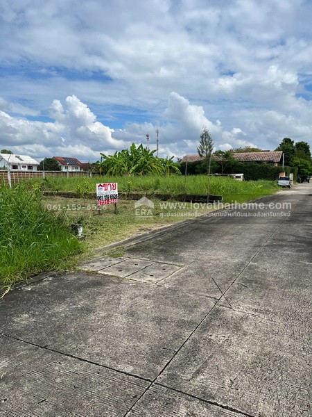 ขายที่ดิน หมู่บ้านชัยพฤกษ์ 1-ลาดกระบัง ถ.คุ้มเกล้า 7 พื้นที่ 65 ตร.วา ขายถูกที่สุดในหมู่บ้าน ขายต่ำกว่าราคาประเมิน เหมาะสร้างบ้านหรือลงทุน