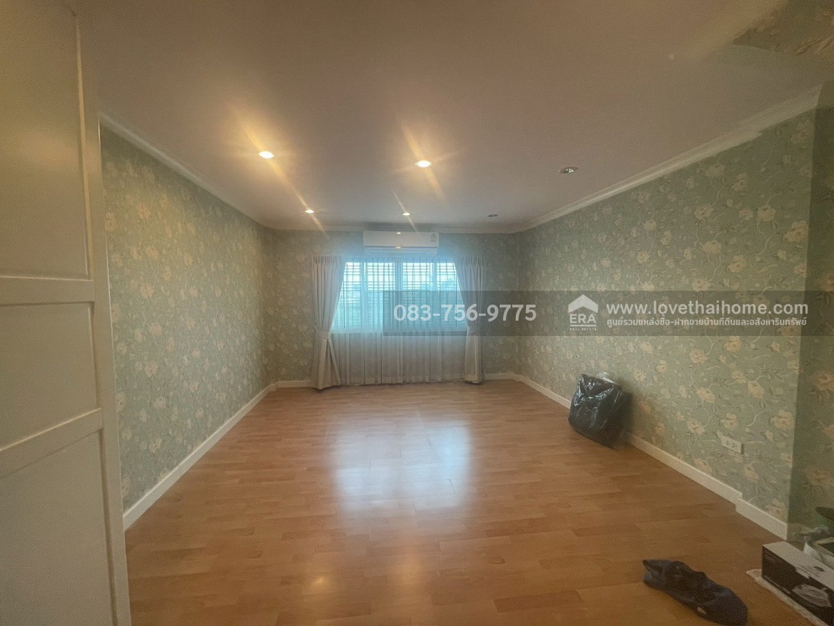 ขายอาคารพาณิชย์ หมู่บ้านบัวทองธานี พาร์ควิลล์ 3 บางบัวทอง นนทบุรี พื้นที่ 20 ตรว. ใกล้รถไฟฟ้าคลองบางไผ่ เหมาะทำออฟฟิศหรือร้านค้า