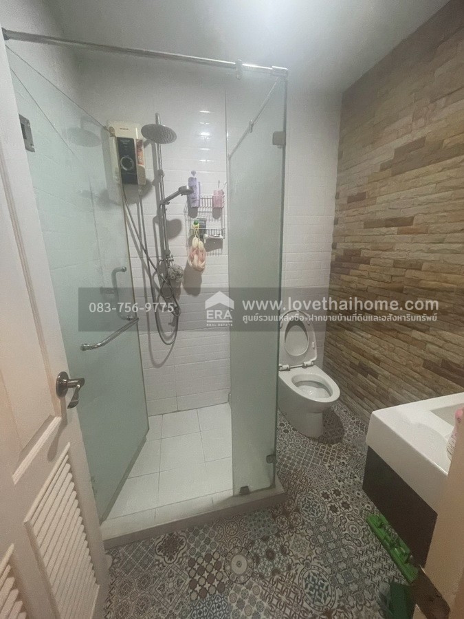 ขายอาคารพาณิชย์ หมู่บ้านบัวทองธานี พาร์ควิลล์ 3 บางบัวทอง นนทบุรี พื้นที่ 20 ตรว. ใกล้รถไฟฟ้าคลองบางไผ่ เหมาะทำออฟฟิศหรือร้านค้า