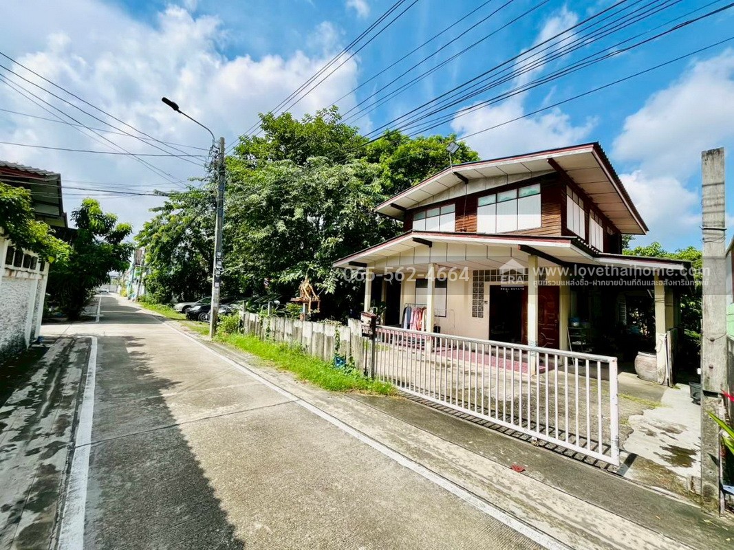 ขายบ้านเดี่ยว 2 ชั้น ซ.ทรายทอง26 ท่าทราย นนทบุรี พื้นที่ 100 ตรว. ใกล้รถไฟฟ้าสายสีชมพู สถานีสามัคคี