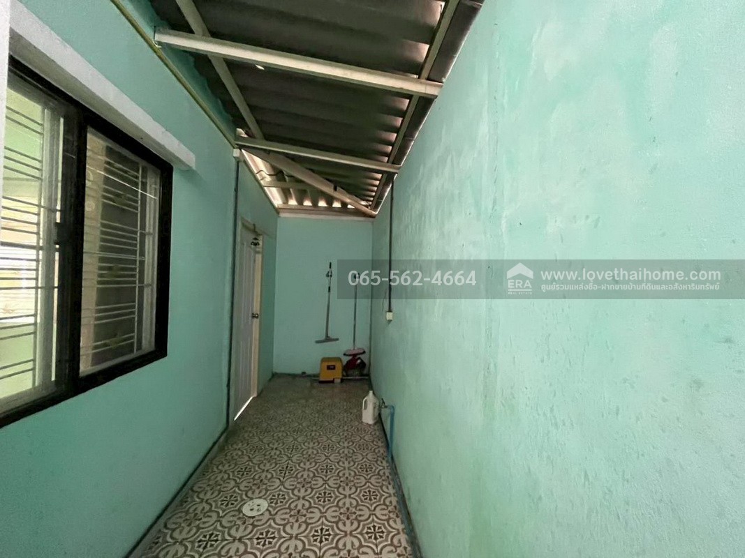 ขายทาวน์เฮ้าส์ 2 ชั้น หมู่บ้านพฤกษา40 รังสิต คลอง3 ถ.เลียบคลองสาม ปทุมธานี พื้นที่ 22.6 ตรว. หลังมุม เดินทางสะดวก